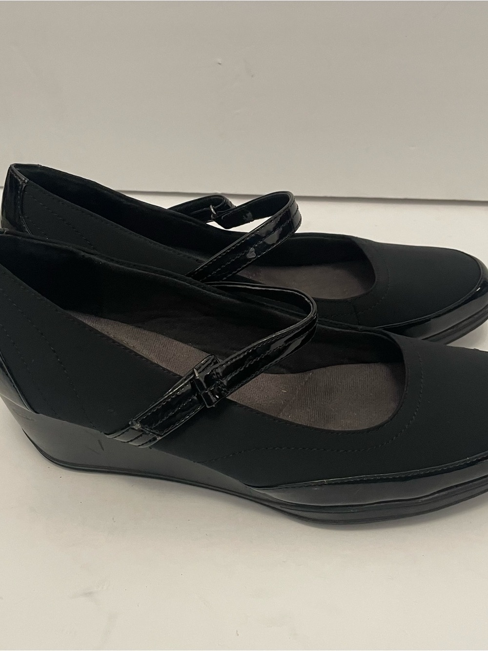 Clarks Bendables Black Mary Jane Wedge Sandals Size 11 - Picture 6 of 8